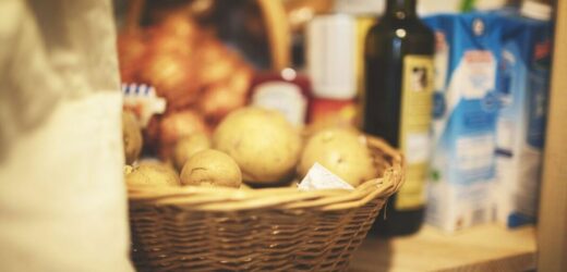 Mum’s brilliant method to store potatoes and keep them fresh and firm