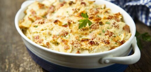 Mary Berry’s ‘wonderfully comforting’ chicken pasta bake recipe in 30 minutes