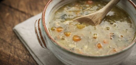 Chicken soup is ‘comforting, filling and easy to make’ with 6-ingredient recipe