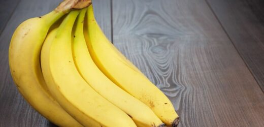 Bananas will stay fresh for up to two weeks if you follow pro chef’s suggestion
