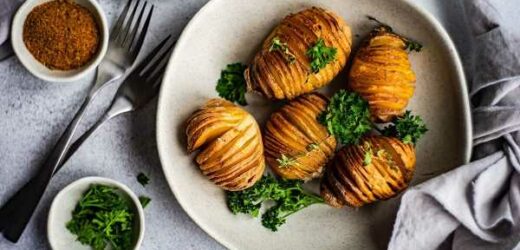 Jamie Oliver’s hasselback potatoes are a ‘winner of Sunday roast side dish’