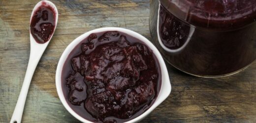 Jamie Oliver’s ‘lovely’ homemade apple and cranberry sauce – recipe